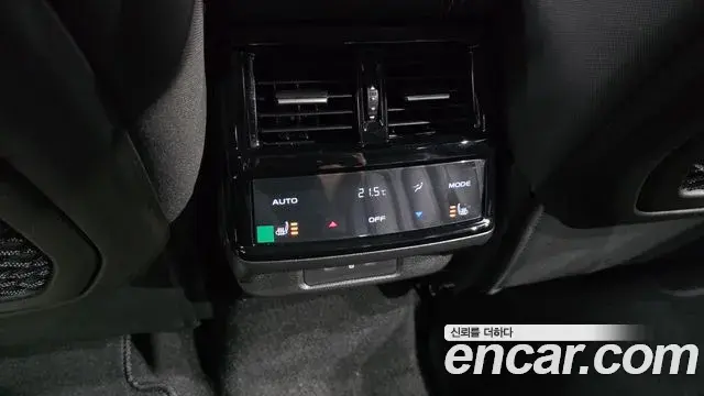 Renault Samsung Grand Koleos 2025 — Фото 19/20