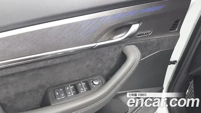 Renault Samsung Grand Koleos 2025 — Photo 28/31