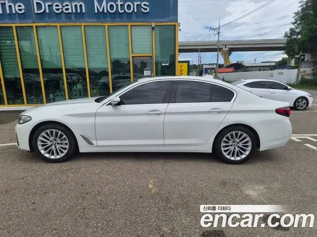 BMW 5 Series 2020 — Şəkil 20/20