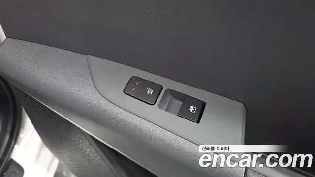 Kia Niro 2025 — Фото 19/20