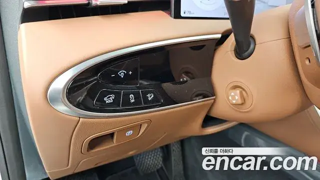 Genesis GV70 2025 — Şəkil 25/34