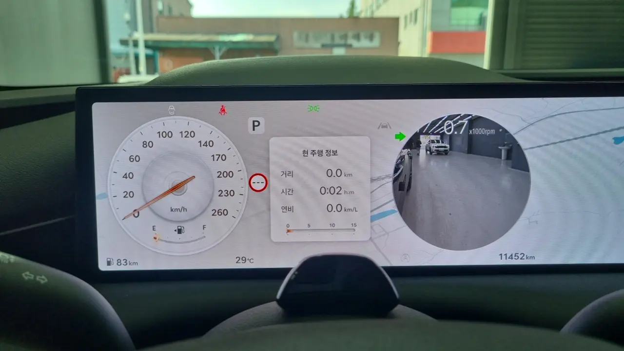 Genesis Electrified G80 2024 — Photo 6/18