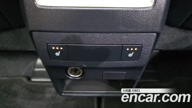 Lexus RX450h 2019 — ფოტო 8/20