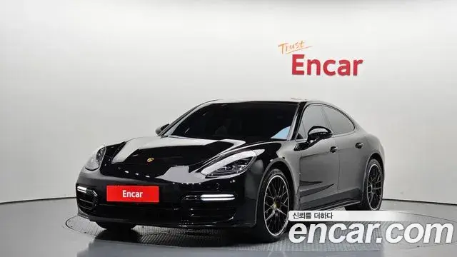 Porsche Panamera 2018 — Photo 9/20