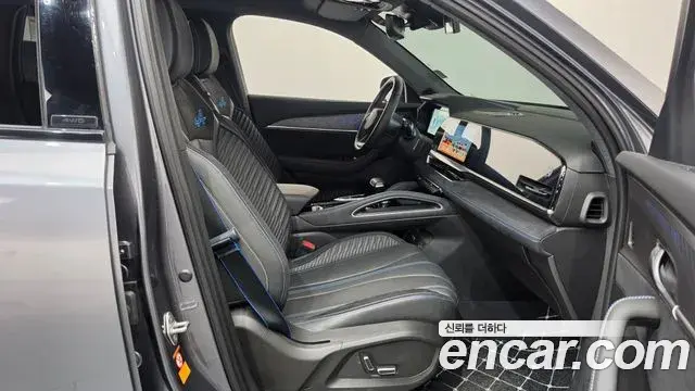 Renault Samsung Grand Koleos 2025 — Photo 3/20