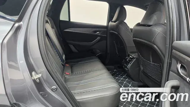 Renault Samsung Grand Koleos 2025 — Photo 9/20