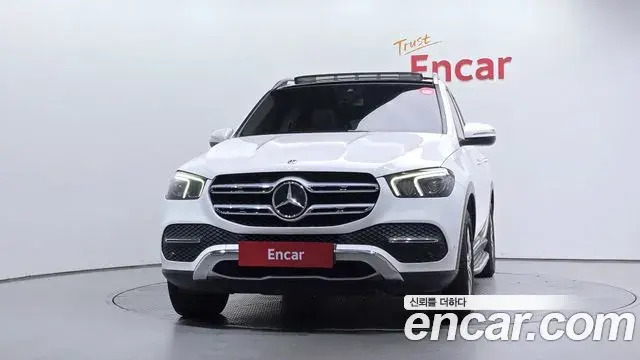 Mercedes-Benz GLE-Class 2020 — Фото 3/20