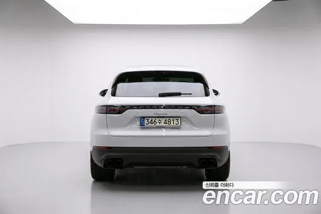 Porsche Cayenne 2021 — Фото 6/20