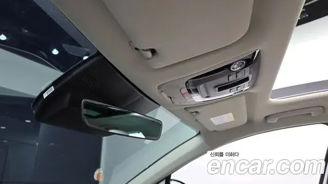 Kia K5 2025 — ფოტო 13/32