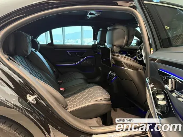 Mercedes-Benz S-Class 2022 — Фото 17/20