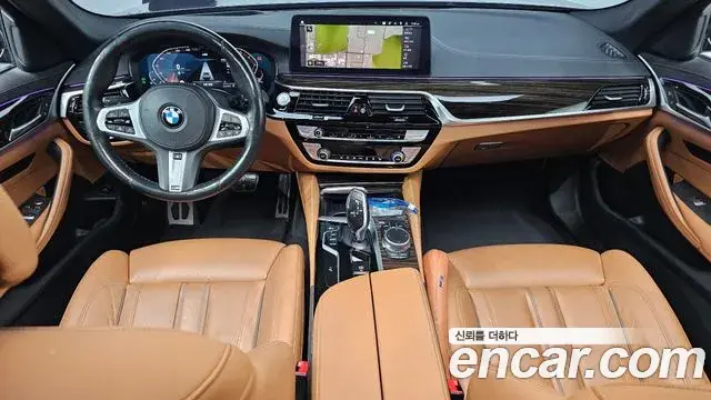 BMW 5 Series 2020 — Фото 7/20