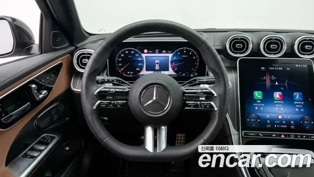 Mercedes-Benz GLC-Class 2025 — Фото 8/11