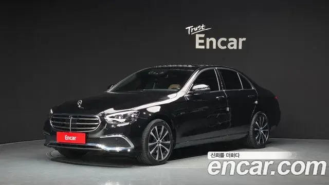 Mercedes-Benz E-Class 2021 — Şəkil 1/20