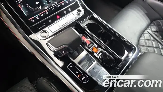 Audi Q7 2021 — Фото 9/20