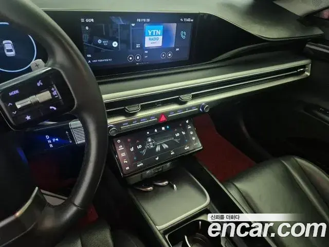 Hyundai Grandeur 2024 — Photo 8/18