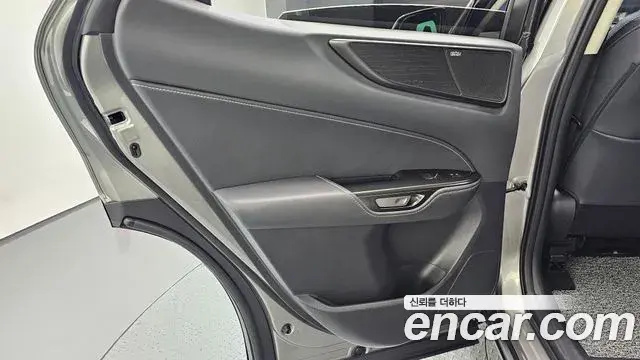 Lexus NX350h 2025 — Şəkil 18/34