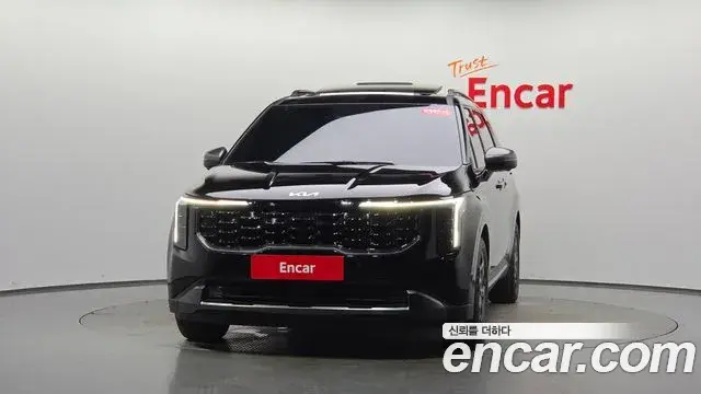 Kia Carnival 2024 — ფოტო 22/39
