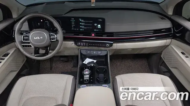 Kia Carnival 2024 — ფოტო 13/39