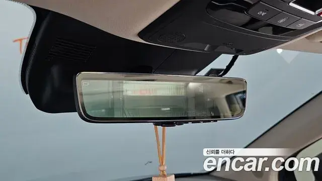 Kia Carnival 2024 — ფოტო 10/39