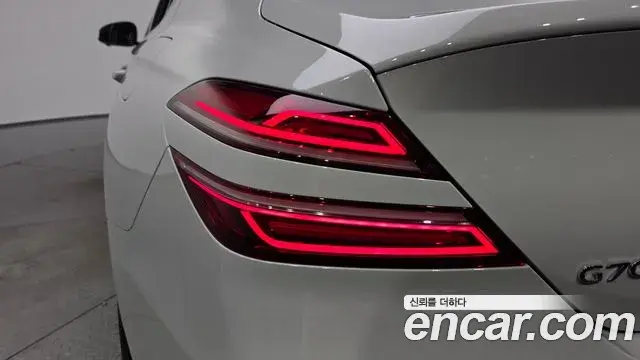 Genesis G70 2024 — Şəkil 18/37