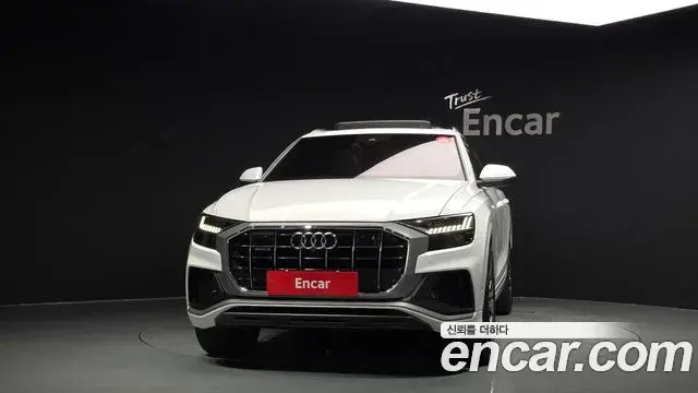 Audi Q7 2021 — Фото 3/20