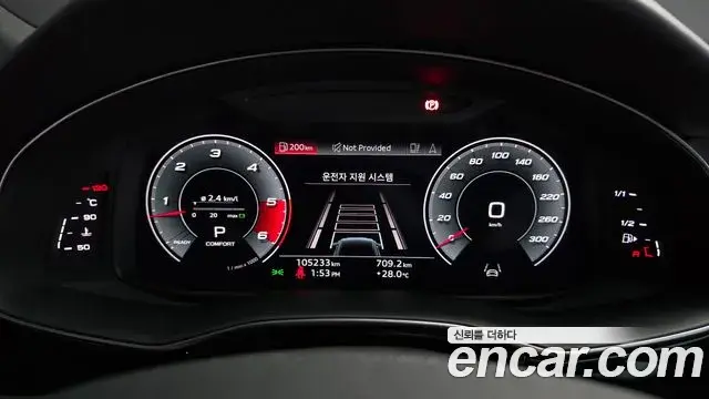 Audi Q7 2021 — Фото 8/20