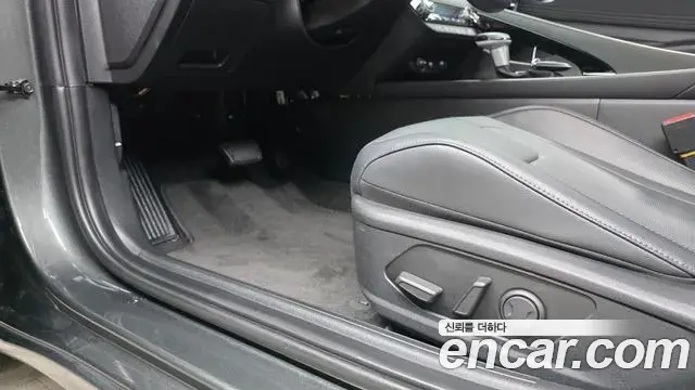 Hyundai Avante 2022 — Фото 19/20