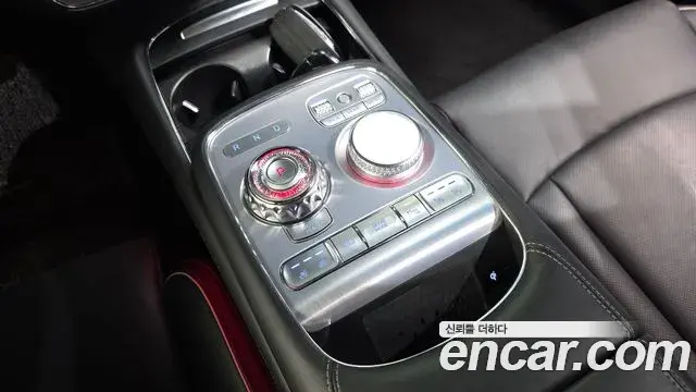 Genesis G90 2023 — Фото 9/20