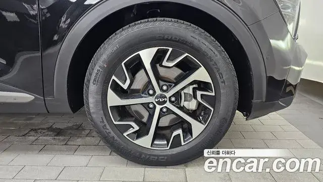 Kia Sportage 2022 — Şəkil 25/32