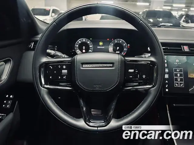 Land Rover Range Rover Velar 2025 — Photo 16/20