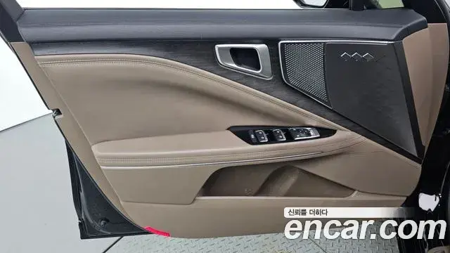 Kia K8 2021 — ფოტო 32/34