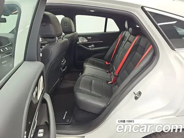 Mercedes-Benz GLE-Class 2025 — Фото 12/19