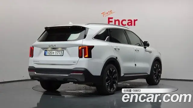 Kia Sorento 2024 — Photo 2/20