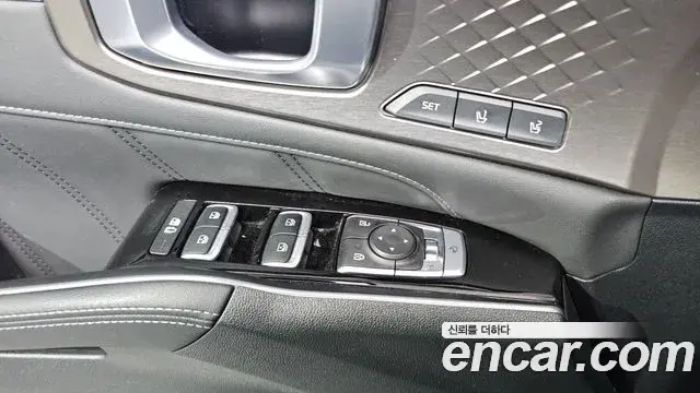 Kia Sorento 2021 — Photo 16/20