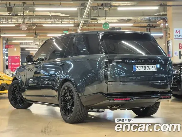 Land Rover Range Rover 2026 — Photo 17/20