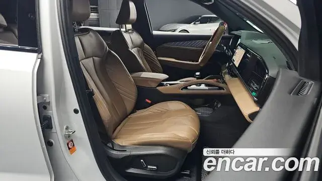 Renault Samsung Grand Koleos 2024 — ფოტო 18/31