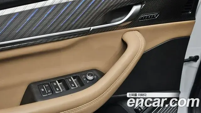 Renault Samsung Grand Koleos 2024 — ფოტო 10/31