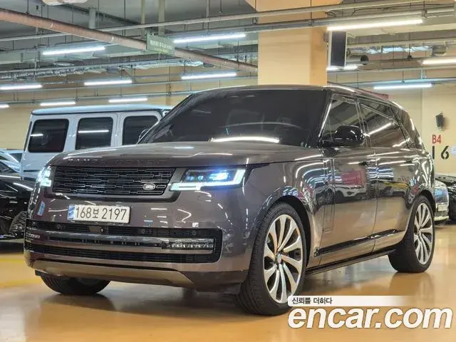 Land Rover Range Rover 2025 — ფოტო 19/20