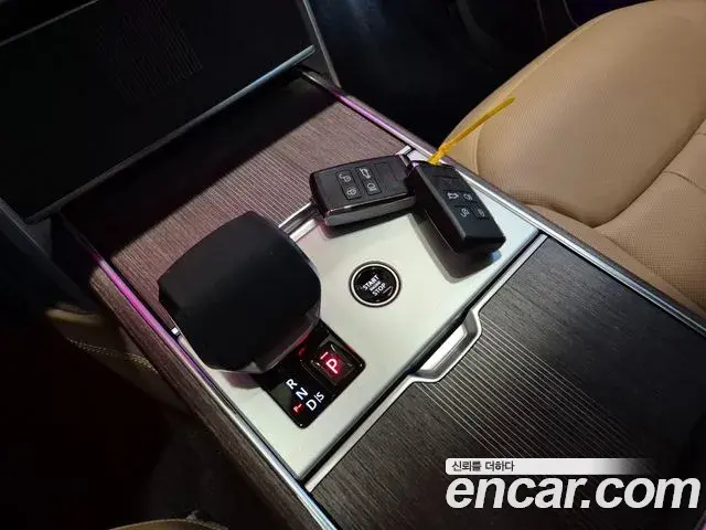 Land Rover Range Rover 2025 — ფოტო 2/20