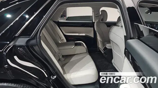 Hyundai Grandeur 2023 — Фото 11/20
