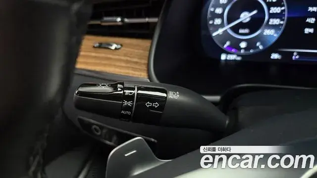 Kia The K9 2024 — ფოტო 19/35