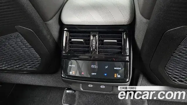 Renault Samsung Filante 2026 — Photo 4/33