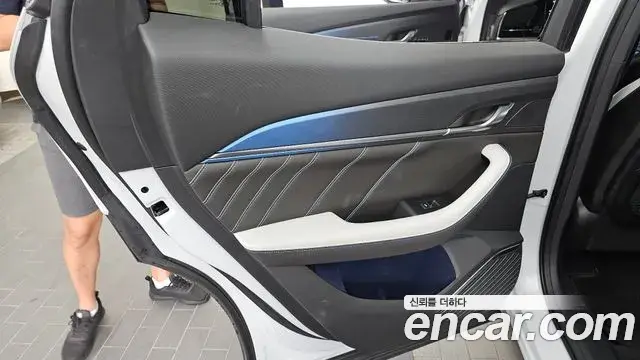 Renault Samsung Filante 2026 — Photo 11/33