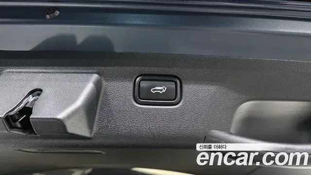 Kia Sportage 2025 — Şəkil 26/31