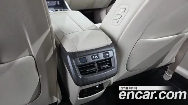Kia K8 2025 — ფოტო 28/38