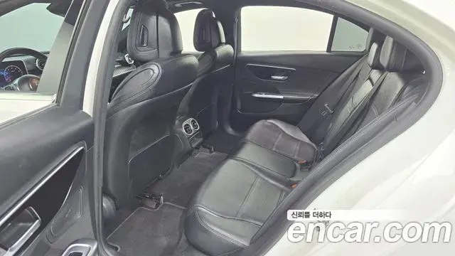 Mercedes-Benz C-Class 2022 — Фото 11/20