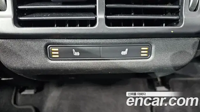 Land Rover Range Rover Evoque 2022 — Фото 12/20