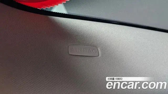 Land Rover Range Rover Evoque 2022 — Photo 1/35