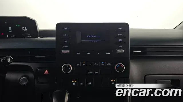 Hyundai Staria 2021 — Фото 14/20