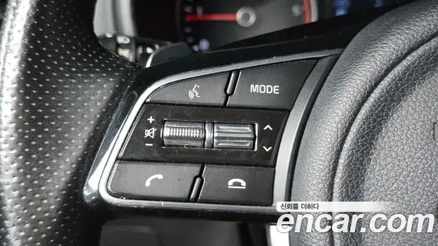 Kia Sportage The Bold 2019 — Фото 14/20